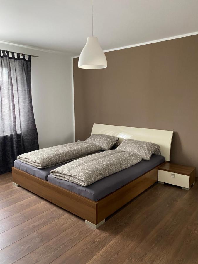 Julias Ferienwohnung ヴェッツラー エクステリア 写真