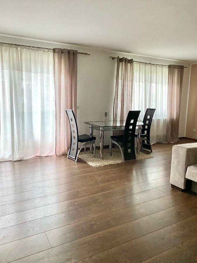 Julias Ferienwohnung ヴェッツラー エクステリア 写真